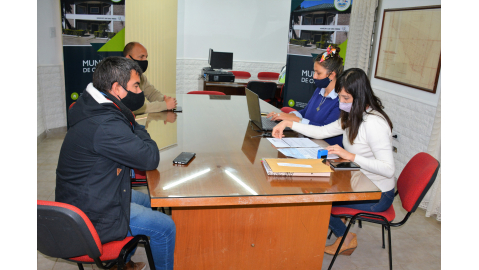 APERTURA DE SOBRES: COMPRARÁN MATERIALES PARA LA OBRA DE CORDÓN CUNETA Y DESAGÜES EN CALLE LOS TEROS