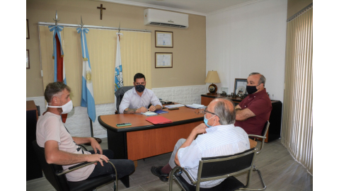 EL INTENDENTE CONVOCÓ A LOS PRESIDENTES DE OBRAS SANITARIAS DE LA PROVINCIA Y LA COOPERATIVA
