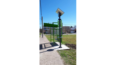 ENERGÍAS ALTERNATIVAS: SE INSTALÓ UNA ESTACIÓN SUSTENTABLE Y TERMOTANQUES SOLARES