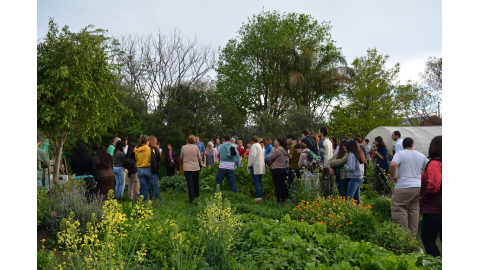 Entrega de semillas de la temporada primavera-verano de Inta Pro Huerta