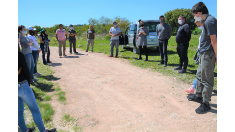 ESTUDIANTES DE LA TECNICATURA EN AGROECOLOGÍA VISITARON EL PARQUE HORTÍCOLA LOCAL