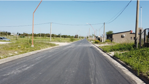 FINALIZÓ LA OBRA DE PAVIMENTACIÓN DE CALLES LAS CARANDAY, LAS TOTORAS Y LOS PLUMERILLOS