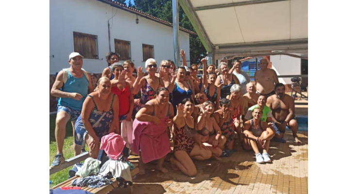 La Colonia de adultos mayores visitó la Escuela Hogar de Paraná