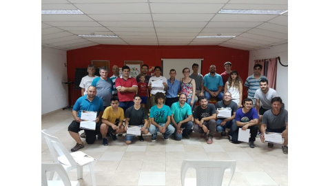 Los estudiantes de los talleres de oficios recibieron sus diplomas