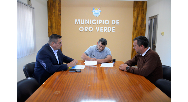 Los intendentes de San Benito y Oro Verde rubricaron un convenio entre los municipios