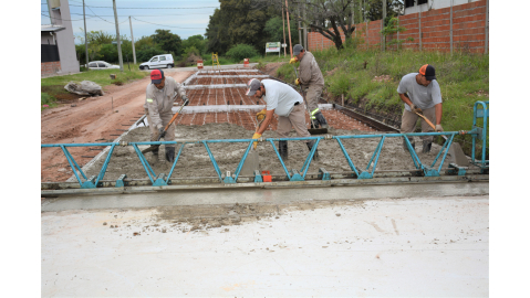PAVIMENTACIÓN DE CALLE LOS CHINGOLOS
