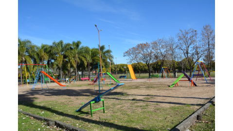 POLIDEPORTIVO MUNICIPAL: NUEVO PARQUE REACONDICIONADO