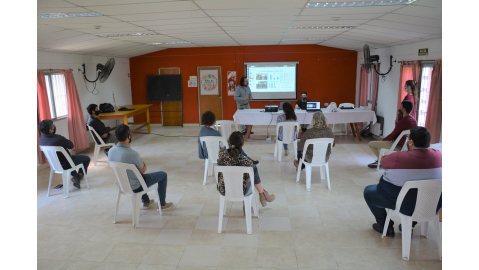PRESENTARON AL MUNICIPIO Y AL CENTRO DE SALUD UN SISTEMA DE INFORMACIÓN PARA EL SEGUIMIENTO Y CONTROL DE CASOS DE COVID- 19