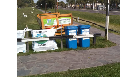 PUNTOS LIMPIOS MÓVILES: YA ESTÁN INSTALADOS EN NUEVOS LUGARES