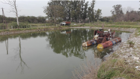 Realizan el mantenimiento a las lagunas de tratamiento de efluentes y extienden la red cloacal