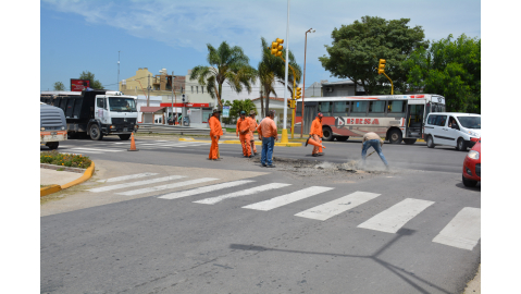 REPARACIÓN DE BACHES SOBRE LA RUTA Nº 11
