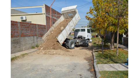 REPARACIÓN DE CALLE LOS MIRLOS
