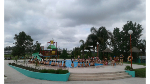 REUNIONES INFORMATIVAS Y ASIGNACIÓN DE GRUPOS PARA LA ESCUELA DE NATACIÓN Y VIDA EN LA NATURALEZA