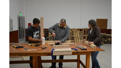 TALLER DE CARPINTERÍA MUNICIPAL: APRENDIZAJE Y COMPROMISO CON LA COMUNIDAD