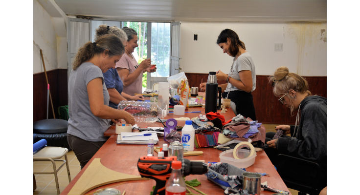 Taller de Reciclado y diseño: creatividad amigable con el ambiente