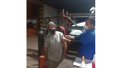 VACUNACIÓN ANTIGRIPAL Y ANTINEUMOCÓCICA A PERSONAL MUNICIPAL