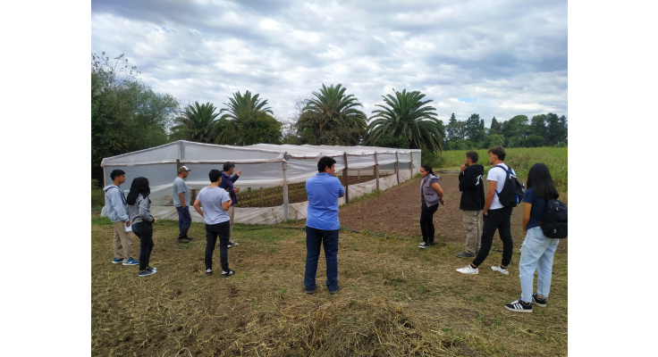 Visita de estudiantes al Parque Hortícola Municipal